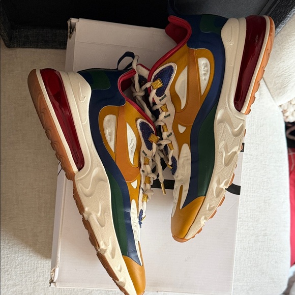 💝❤️Nike AIR MAX 270  Women's blue void/metallic gold. NIKE AIR MAX 270 REACT💝❤️ - Picture 5 of 16